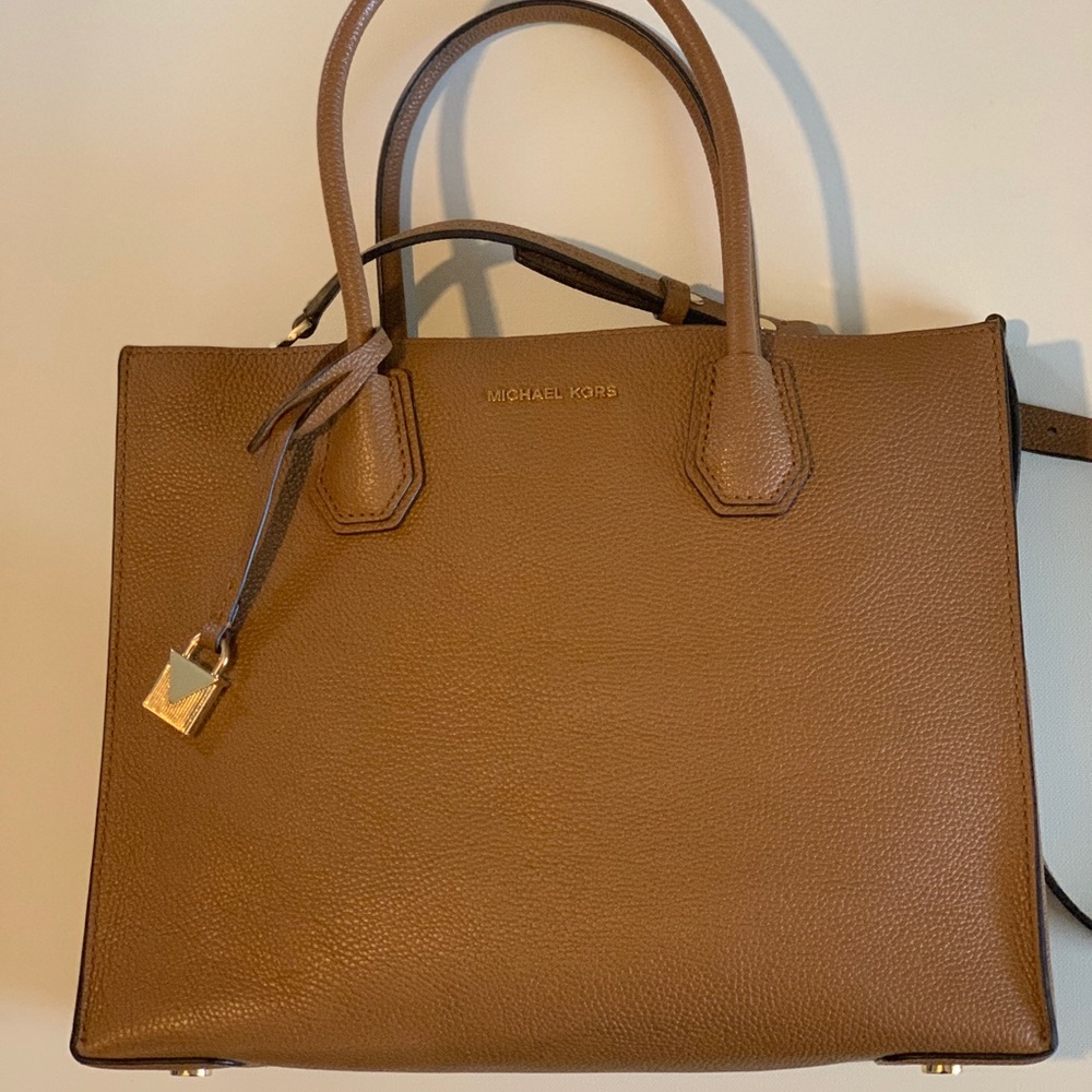 Michael Kors handbag - Picture 2 of 7
